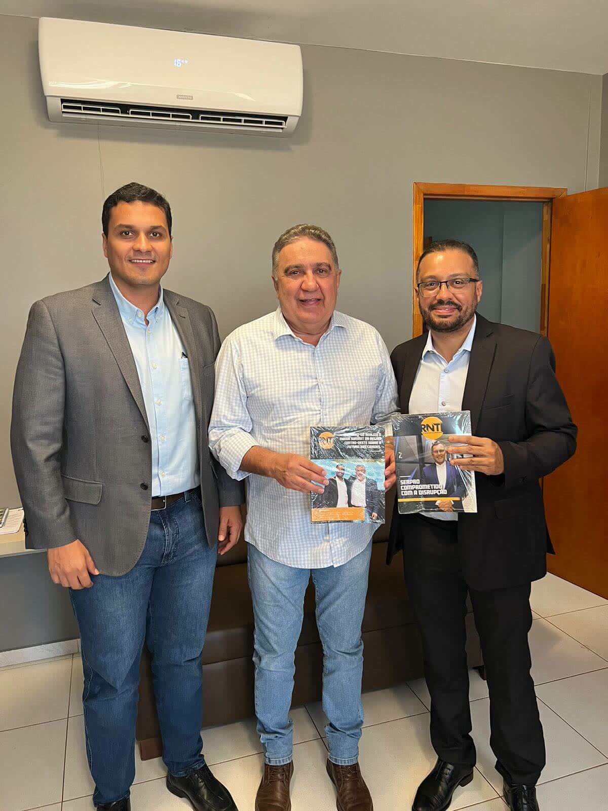 Comitiva da Federação Assespro e da Assespro Tocantins visita Governador
